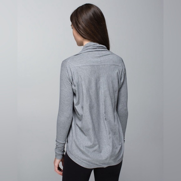 Lululemon Women’s Iconic Wrap Sweater in Grey Heather Size 4 - Picture 2 of 9
